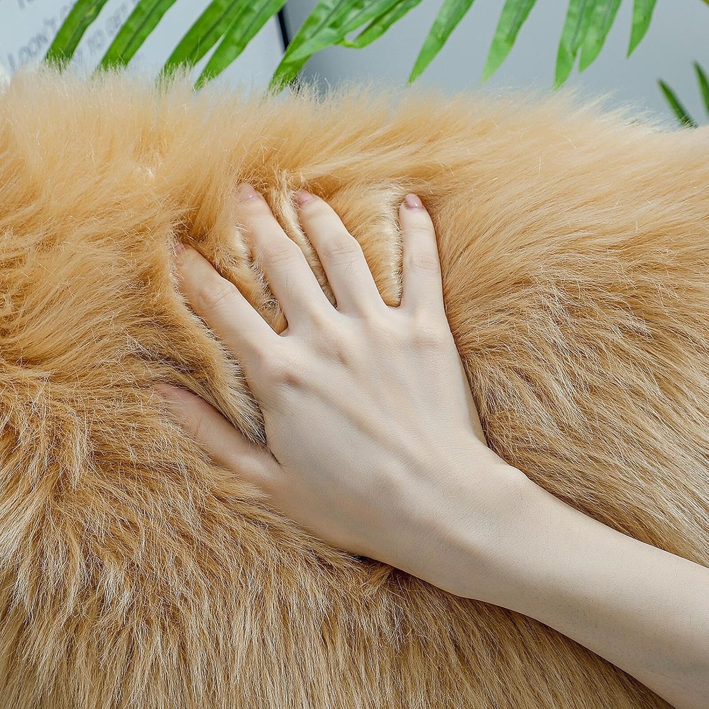 Faux Fur Rug Sheepskin Shag Fluffy Fuzzy Beige 2X3 Ft Small Rugs for Bedroom Bedside Bed Floor Living Room Plush High-Density Cushion Carpet Super Sofa Cover